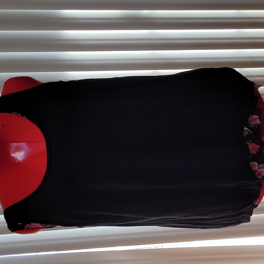 Women's plus tops